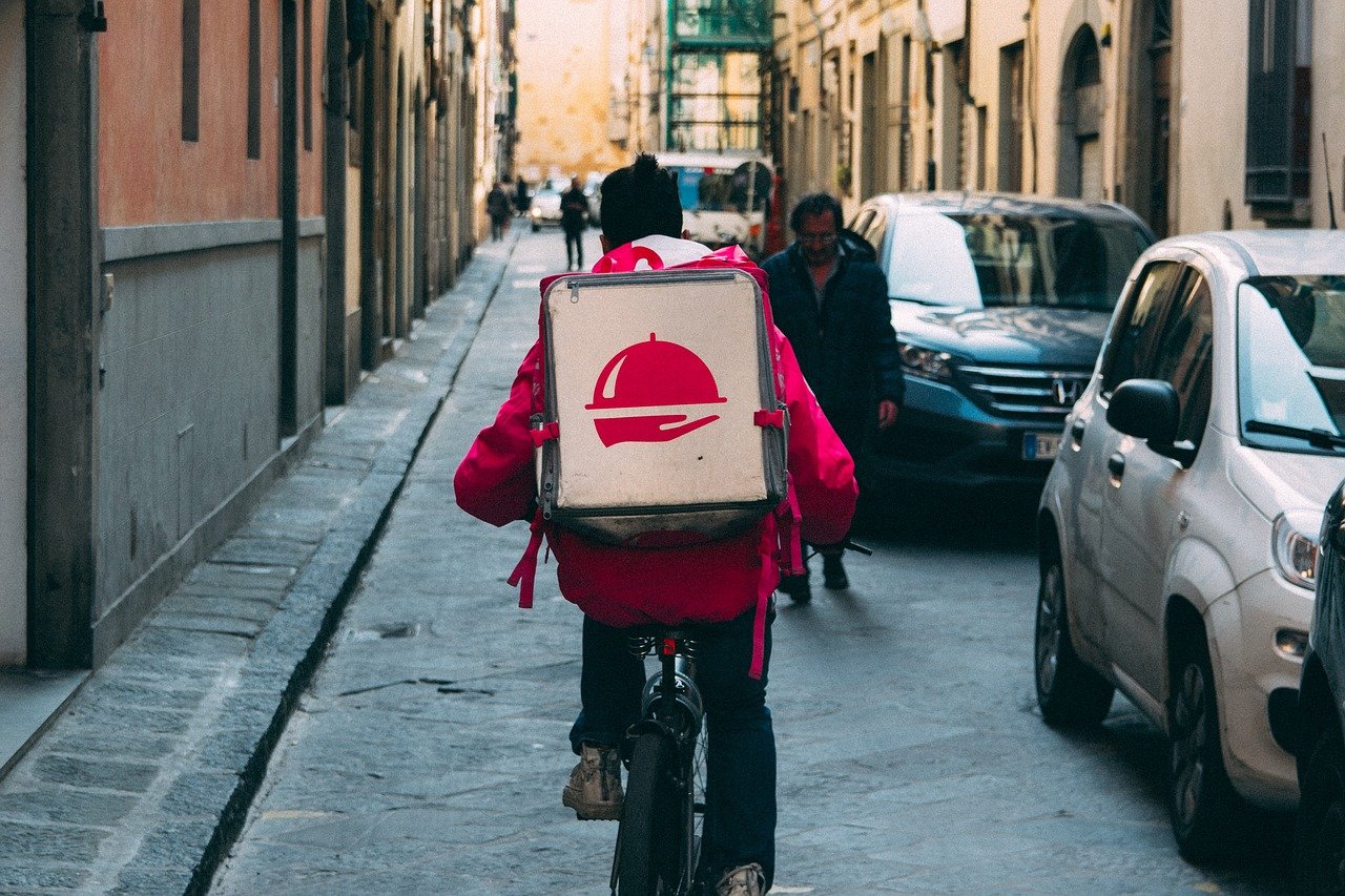 foodora-3402507_1280